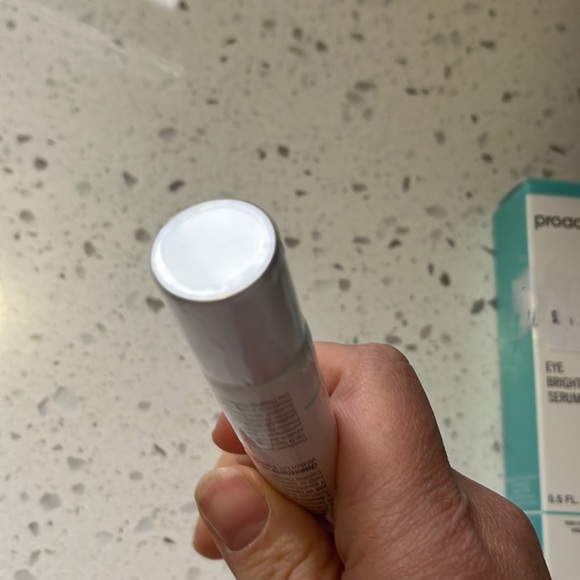 Proactiv eye brightening serum - Picture 2 of 5